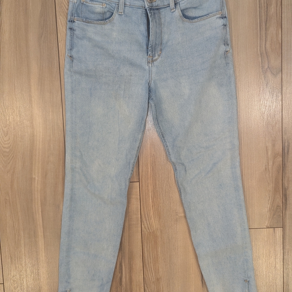 Kensie Light Wash Skinny Jeans